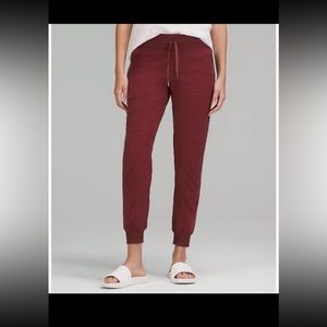 Lululemon studio joggers